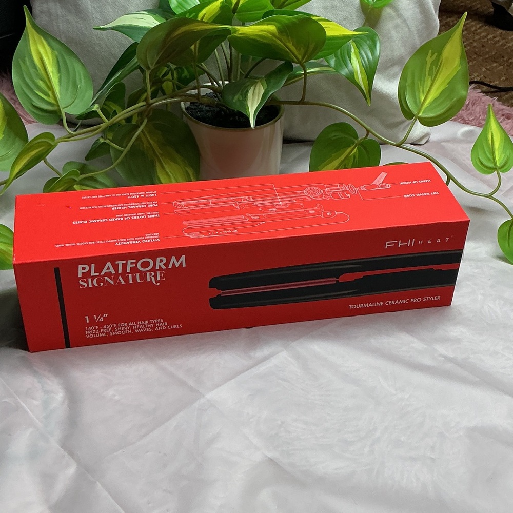 FHI Heat Platform Signature Tourmaline Ceramic Pro Styler - Red